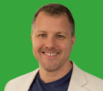 Forfatter-til-Faa-Jobbet-Foer-DIplomet-Christian-Jespersen-green-back-1